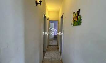 Imagem 3: Casa de condomínio para venda possui 2.000 metros quadrados com 4 quartos