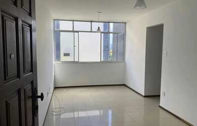 Imagem 2: Imóvel para venda tem 78 metros quadrados com 3 quartos em Itaigara - Salvador - BA