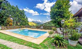 Imagem 2: Casa com 4 quartos em Itaipava, Petrópolis