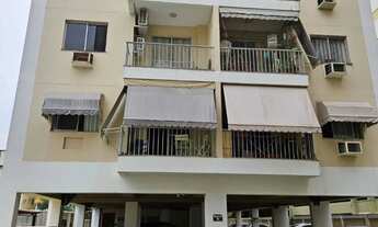 Imagem: 2 quartos com varanda e vaga