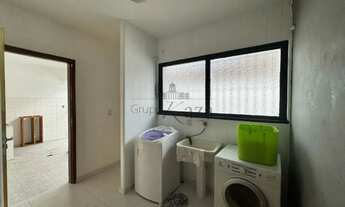 Imagem 7: Oportunidade - Casa com Edícula - Jardim Esplanada II - 4 Dormitórios - 235m²