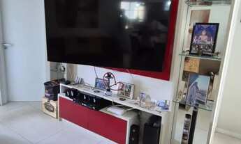 Imagem 2: Apartamento semi-mobiliado com 65m²