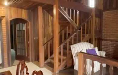 Imagem 7: Casa em Condomínio para Venda em Arujá, Arujázinho I, II e III, 4 dormitórios, 3 suítes, 2