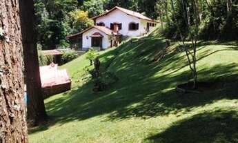 Imagem 2: Casa para Venda em Teresópolis, Parque Do Imbui, 5 dormitórios, 1 suíte, 3 banheiros, 10 v