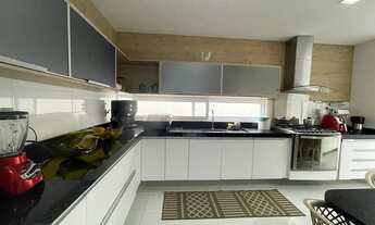 Imagem 7: Casa de condomínio sobrado para venda tem 279 metros quadrados com 4 quartos