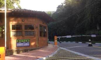 Imagem 2: TERRENO DE 1.100 M2 E COM LINDA VISTA PARA O MAR EM CONDOMÍNIO NA PRAIA DA FEITICEITA, ILH