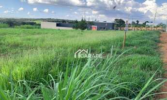 Imagem 3: Lote no codomínio Gran Royalle