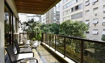 Imagem 3: Apartamento para venda tem 228 metros quadrados com 3 quartos em Copacabana - Rio de Janei