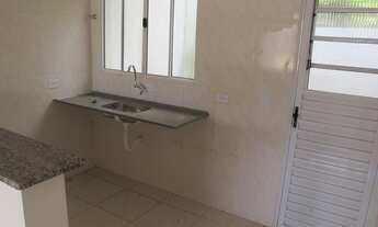 Imagem 4: Casa de condomínio térrea para venda possui 71 metros quadrados com 3 quartos