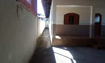 Imagem 4: Casa + 5 barracoes a venda!!! possui 300 metros, de área edificada, Criméia Leste - Goiâni