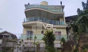 Imagem: Casa com 4 suítes e linda vista para mar