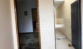 Imagem: Casa a venda na Avenida Vicente Simões