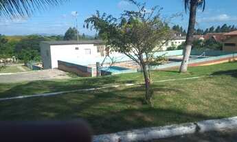Imagem 4: Terreno murado dentro do Thermas Clube