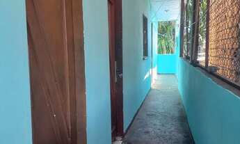 Imagem 2: Aluga-se um apartamento na redenção valor 850 número pra contato