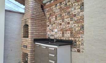 Imagem: Casa Triplex, Macuco, Santos - R$ 499 mil