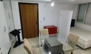 Imagem 2: Kitnet mobiliado para aluguel possui 30 metros quadrados em Cidade Baixa - Porto Alegre