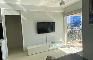 Imagem 4: Apartamento 01 dormitório mobiliado em Alphaville - andar alto