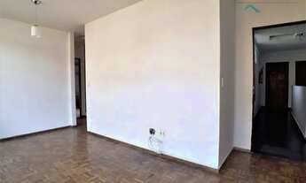 Imagem 2: Apartamento com 2 dormitórios para alugar, 55 m² por R$ 900/mês - Carlos Prates - Belo Hor