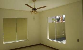 Imagem 4: Casa de condomínio térrea para venda possui 281 metros quadrados com 3 quartos