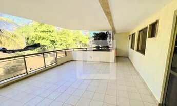 Imagem 2: FRENTE + VARANDÃO - 3 QUARTOS SENDO 1 SUÍTE - GLEBA A - PRÓXIMO À PRAIA - SOL DA MANHÃ