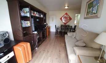 Imagem 2: Flat mobiliado com 2 excelentes dormitórios, andar alto, sala e suíte avarandadas. Sem fi