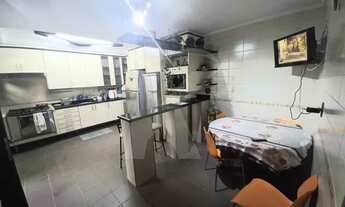 Imagem 6: Sobrado com 3 dormitórios, 1 suíte, escritório, churrasqueira e 2 vagas de garagem no Man