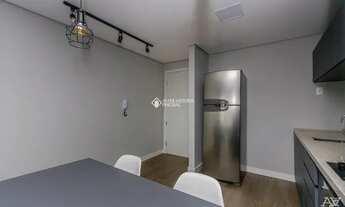 Imagem 3: PORTO ALEGRE - Apartamento Padrão - Partenon