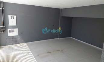 Imagem 2: Casa térrea 3 dormitórios, 1 suíte, 2 vagas de garagem na Vila Mangalot