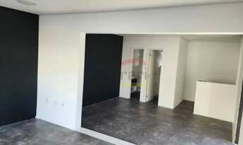 Imagem 4: Terreno em Avenida Movimentada