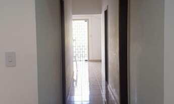 Imagem 3: Casa para venda possui 240 metros quadrados com 3 quartos em Centro - Camaçari - Bahia