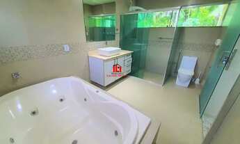 Imagem 6: Alphaville Manaus 1, Casa Duplex Mobiliada, 640m² Terreno, Atrás Orla da Ponta Negra