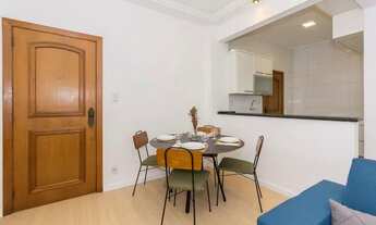 Imagem 3: Apartamento para venda possui 75 metros quadrados com 2 quartos em Botafogo - Rio de Janei