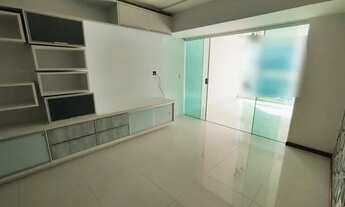 Imagem 2: Apartamento Glória c/ 3qts, sendo 1suíte, 2brs, 3vgs, amrs plnjds, varanda