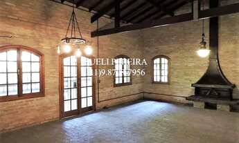 Imagem 4: Casa de condomínio para venda tem 373 metros quadrados com 3 quartos