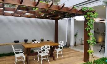 Imagem 4: Riquíssima em armários planejados 4 suítes todas com closet condomínio Vicente pires