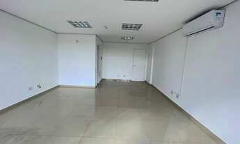 Imagem 2: SALA COMERCIAL AO LADO DA ESTAÇÃO SAÚDE!!