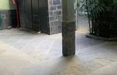 Imagem 5: Casarão Frente de Rua com 03 Quartos Garagem e Terraço em Campo Grande