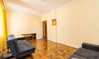 Imagem 3: Apartamento para venda possui 70 metros quadrados com 2 quartos em Farroupilha - Porto Ale