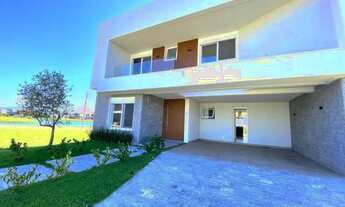 Imagem: Elegance Imóveis Elegante Sobrado localizado