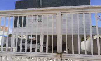 Imagem 3: Apartamento para aluguel possui 50 metros quadrados com 3 quartos em Pau Amarelo - Paulist