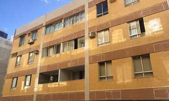 Imagem 2: Apartamento para venda com 2 quartos revertido para 3 em Costa Azul - Salvador - BA