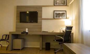 Imagem 7: Flat de 02 dormitórios no Itaim Bibi, excelente empreendimento e ótima localização, cozinh