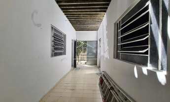 Imagem 4: Casa para venda tem 217 metros quadrados com 4 quartos em Planalto - Teresina - PI