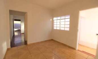 Imagem 3: Casa com 1 dormitório para alugar, 80 m² por R$ 900,00/mês - Vila Bocaina - Mauá/SP