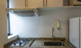 Imagem 6: Apartamento mobiliado com 1 dormitório com 45m² com sala avarandada próximo da Avenida Pau