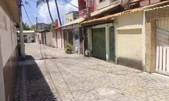 Imagem 2: Casa de condomínio para venda possui 300 metros quadrados com 5 quartos