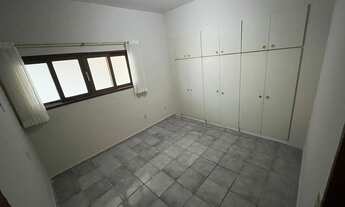 Imagem: Casa para venda tem 250 metros quadrados