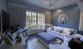 Imagem 7: Casa de condomínio para venda possui 348 metros quadrados com 4 quartos em Granja Viana