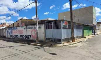 Imagem: Casa para venda tem 140 metros de esquina