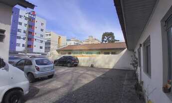 Imagem 3: CASA com 2 dormitórios para alugar com 55m² por R$ 1.100,00 no bairro Jardim Botânico - CU